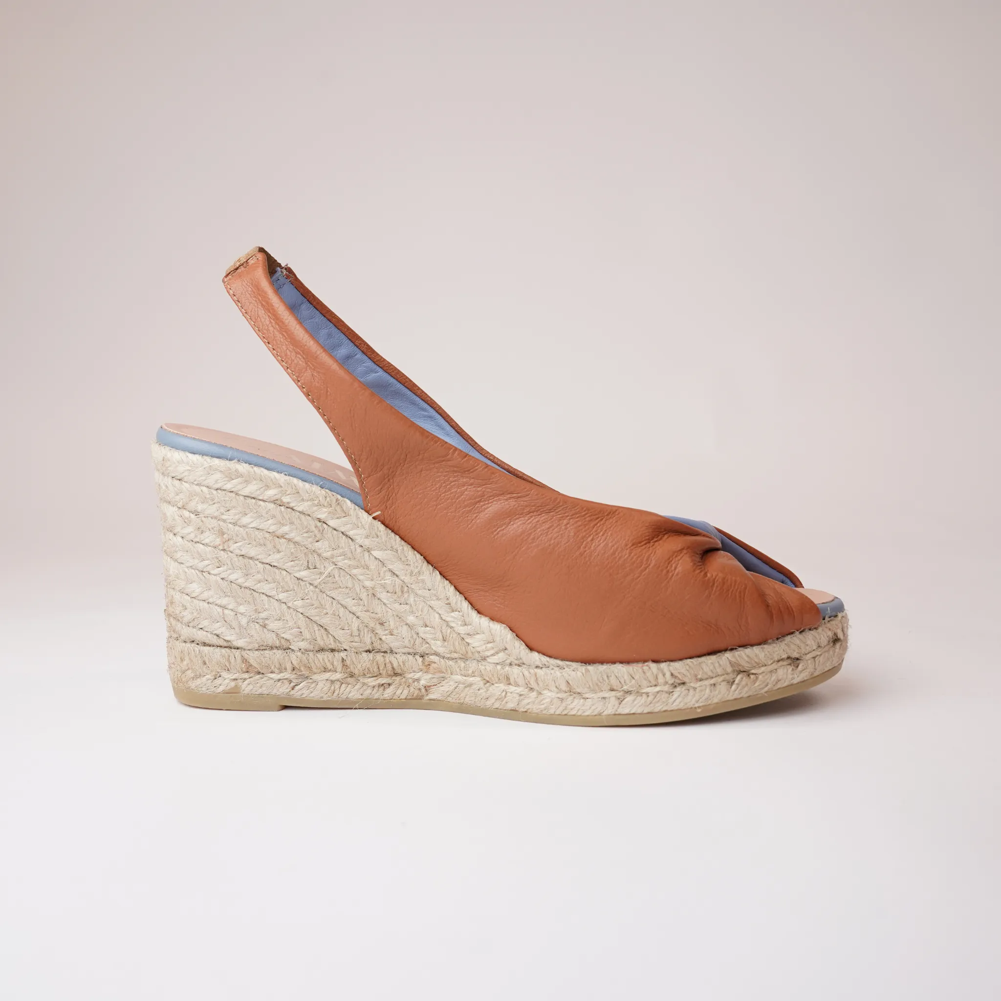 Cisne Cuero/ Jeans Leather Espadrille Wedges