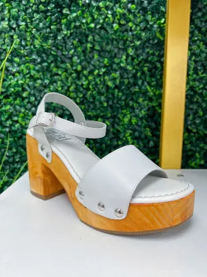 Corkys Country Club White Wood Chunky Heel Sandal