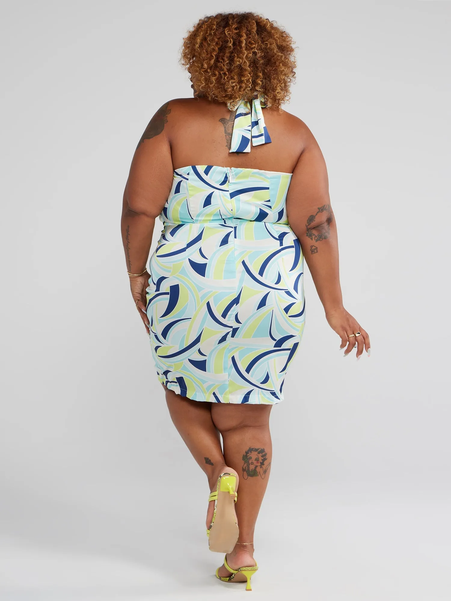 Fashion To Figure - Jennifer Wavy Print Halter Dress